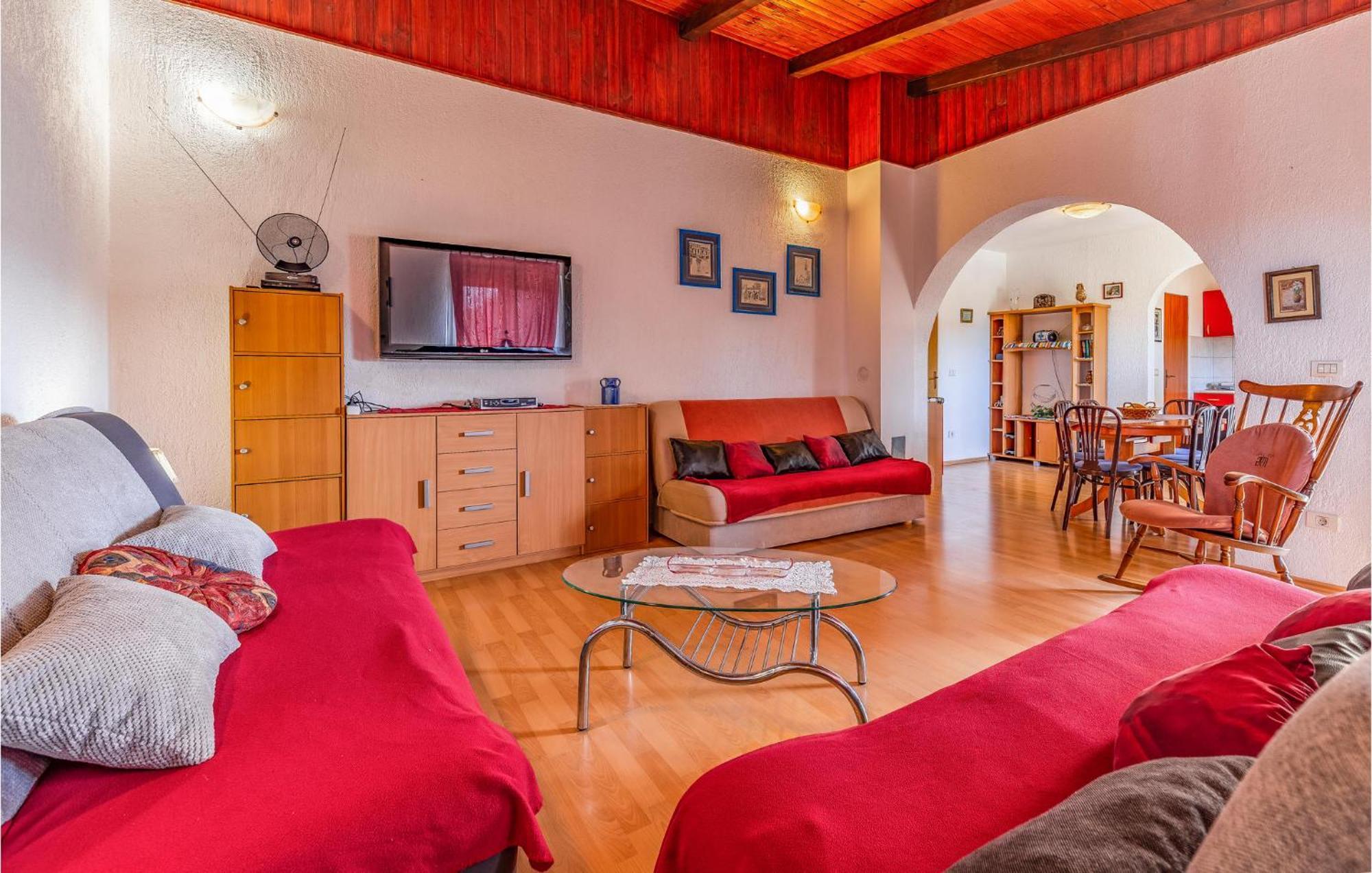 Gorgeous Apartment In Pula With Kitchen Exterior foto